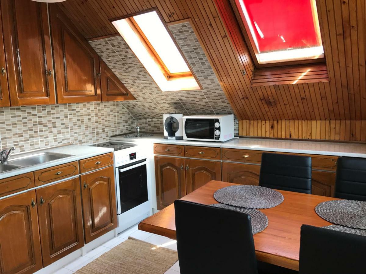 Rozsavoelgy Apartman Balatonlelle Exterior foto