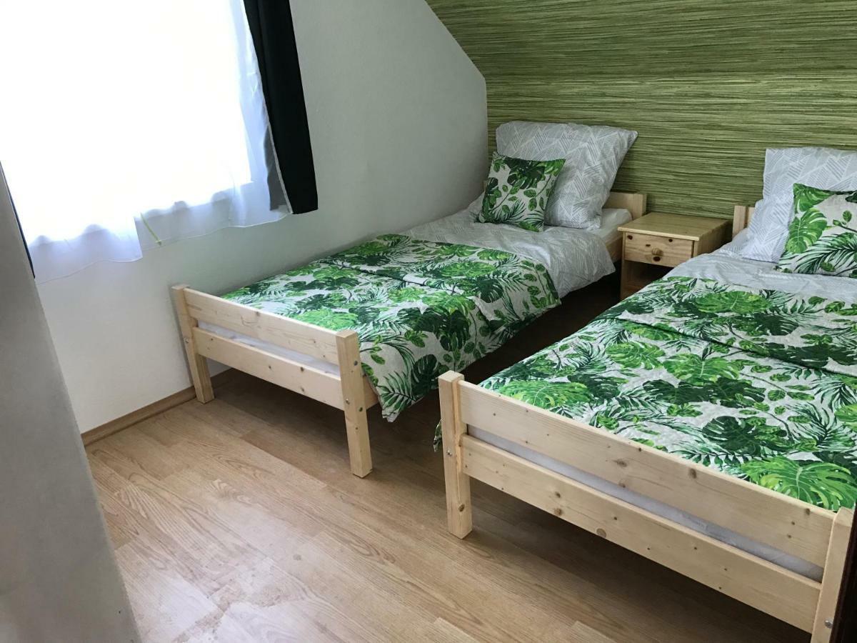Rozsavoelgy Apartman Balatonlelle Exterior foto